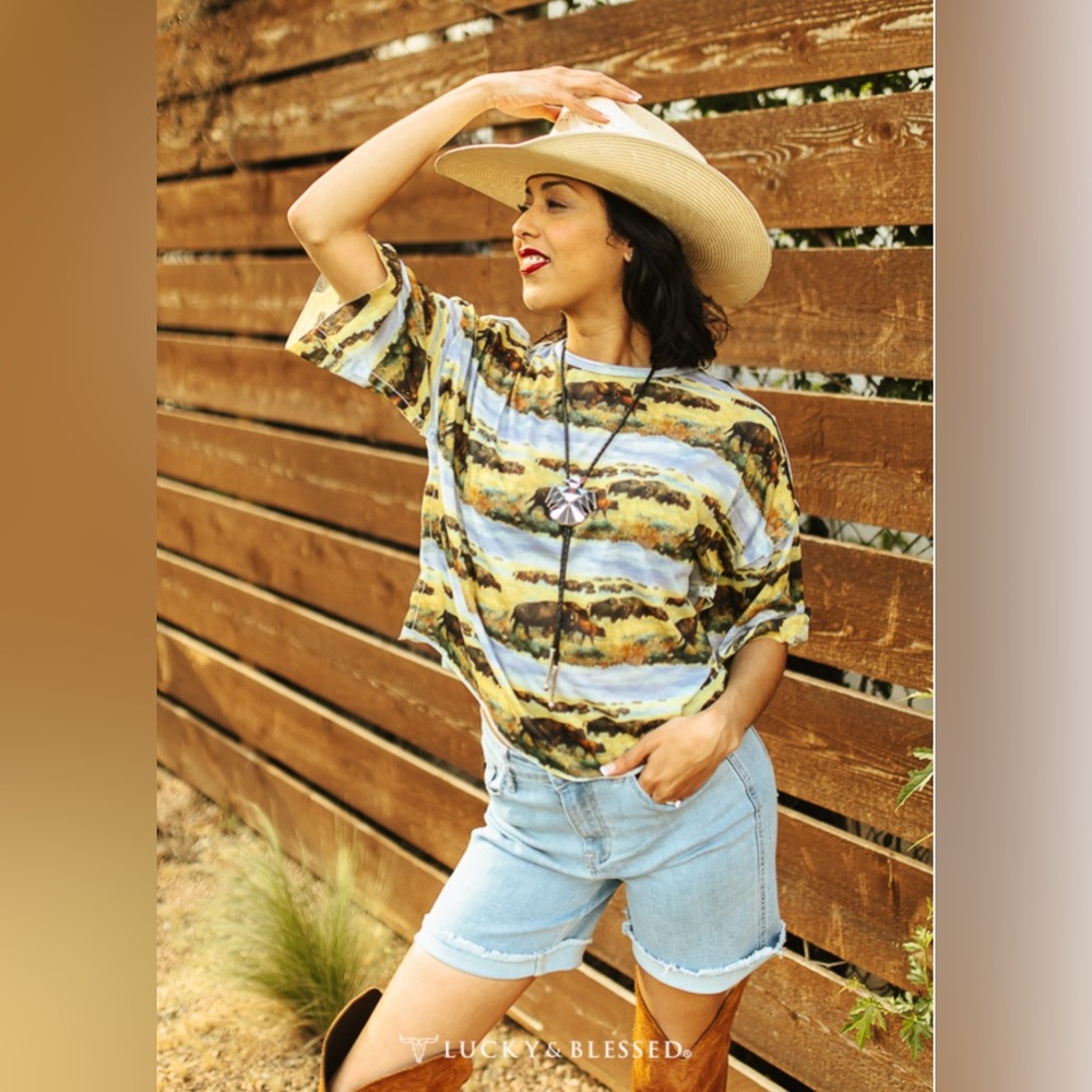 L&B Apparel Wyoming Buffalo Tee